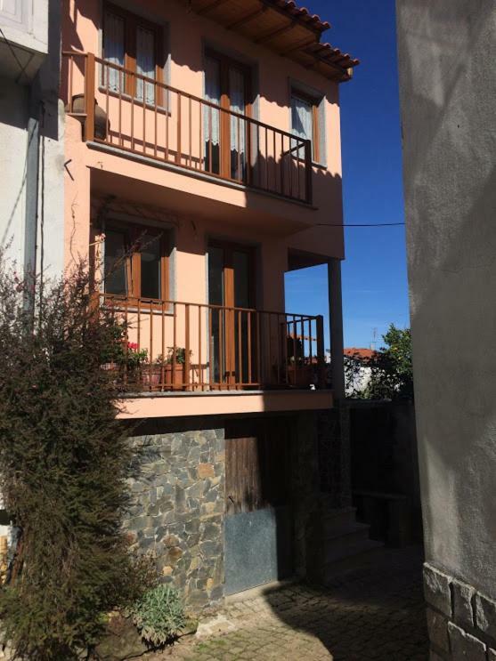 הוילה Lavacolhos Casa Tita מראה חיצוני תמונה